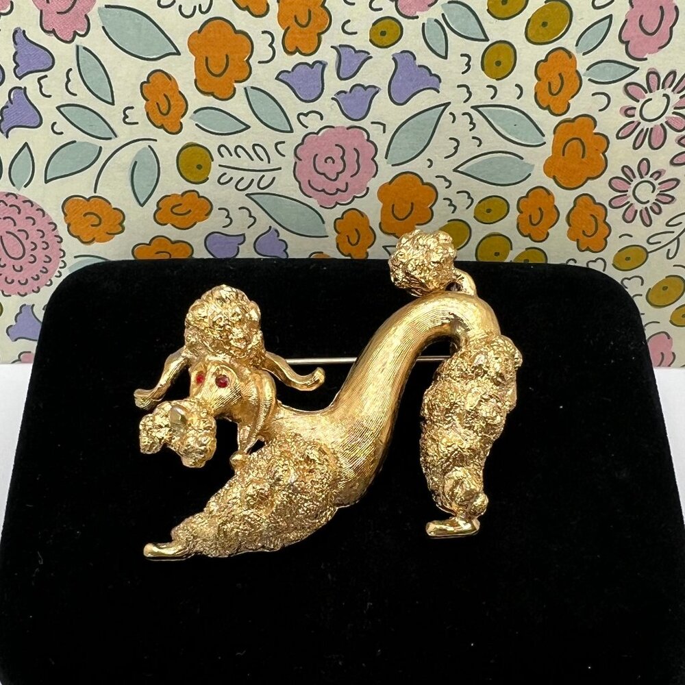 Monet Stretching Poodle Brooch